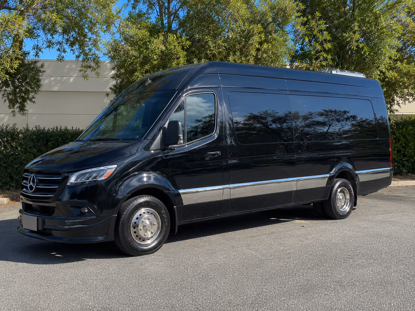 easily book transportation for your next bachelor or bachelorette party 3