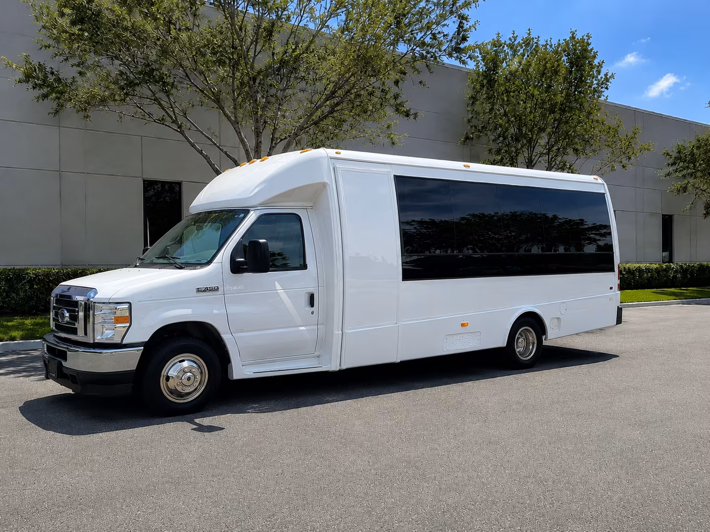 easily book transportation for your next church or religious group 1