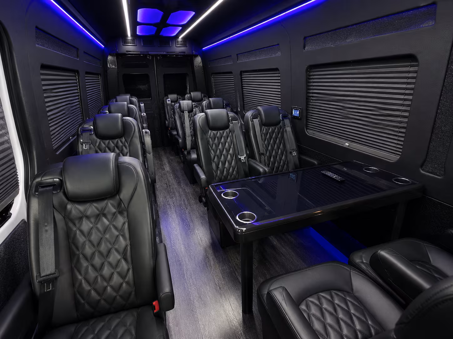 easily book transportation for your next corporate event 5