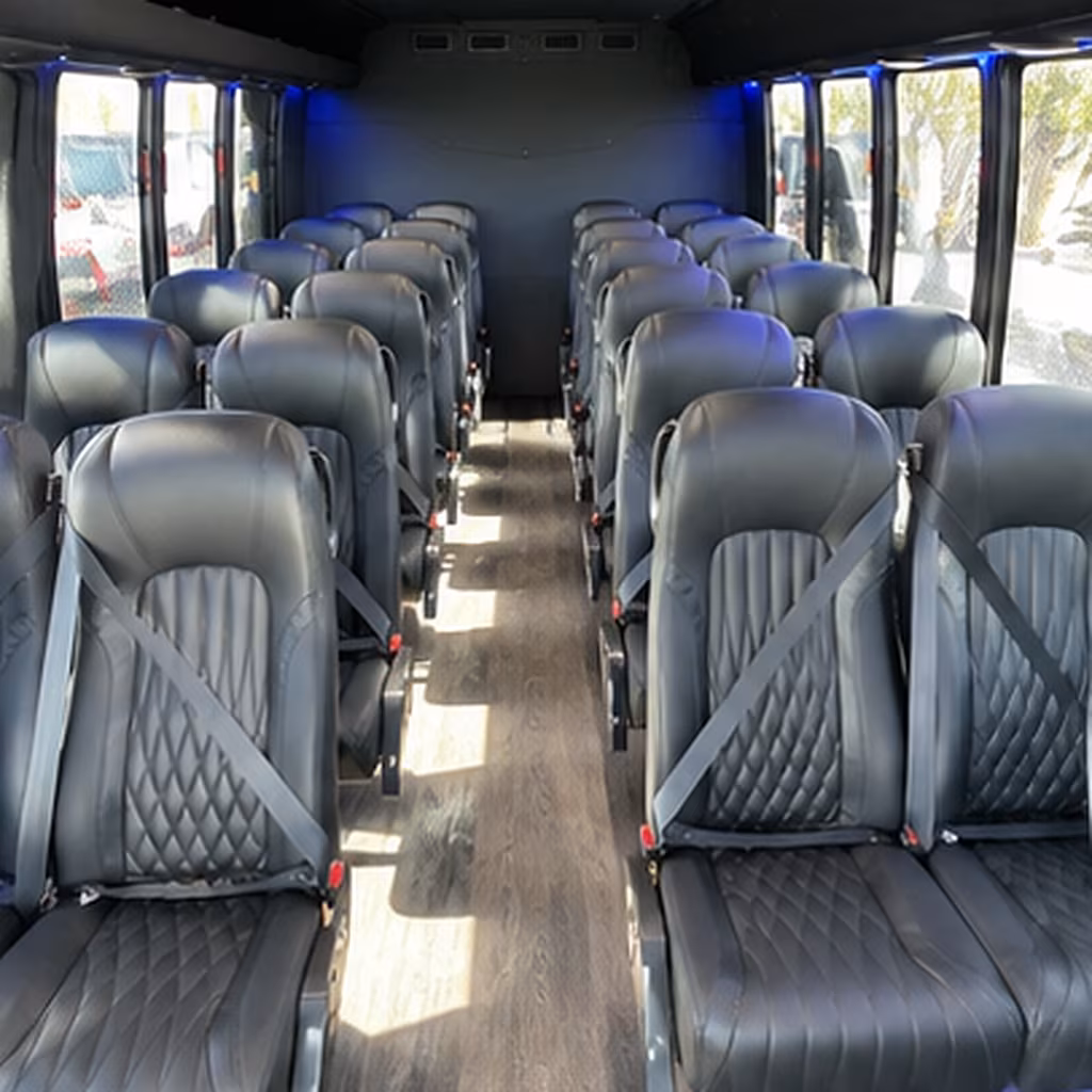 minibuses and charter buses for yuma area rodeo and motorsports events