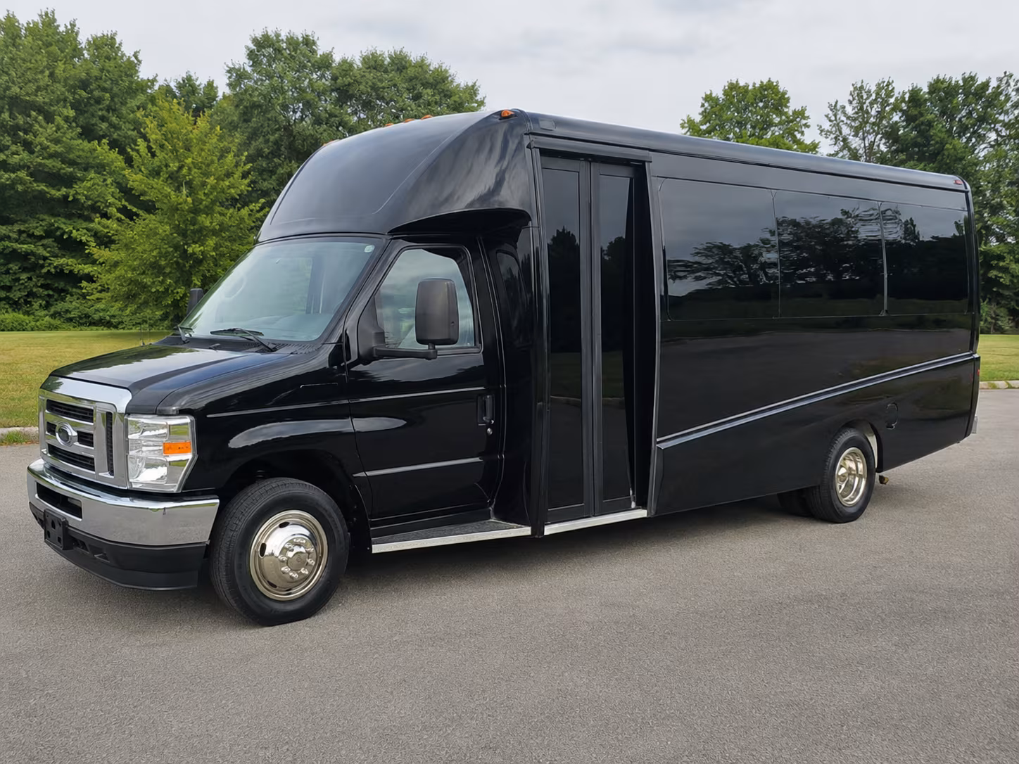yuma wedding transportation onboard seating